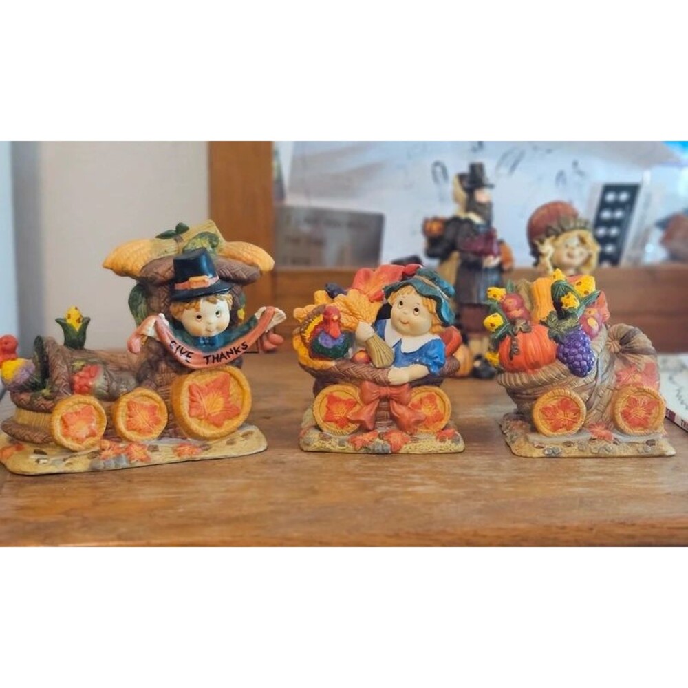 Vintage Harvest Collectible Thanksgiving Light Up Train Ceramics NO LIGHTS